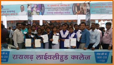 OPJCC Students at Skills Mela with Chhattisgarh CM Dr. Ramen Singh 
